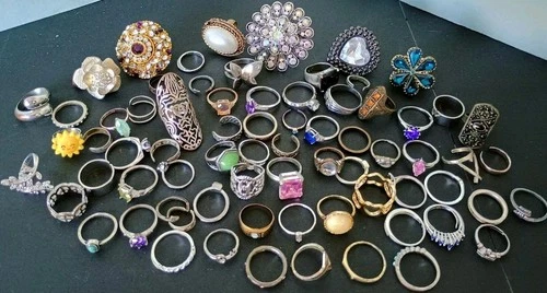 Lot Of 75 Vintage Costume Jewelry Rings From Estates Womens Silver Tone FREE SH