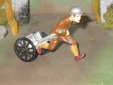 ED BURLEY RECAST/REPAINT OF MANOIL LEAD SOLDIER RUNNING W/CANNON