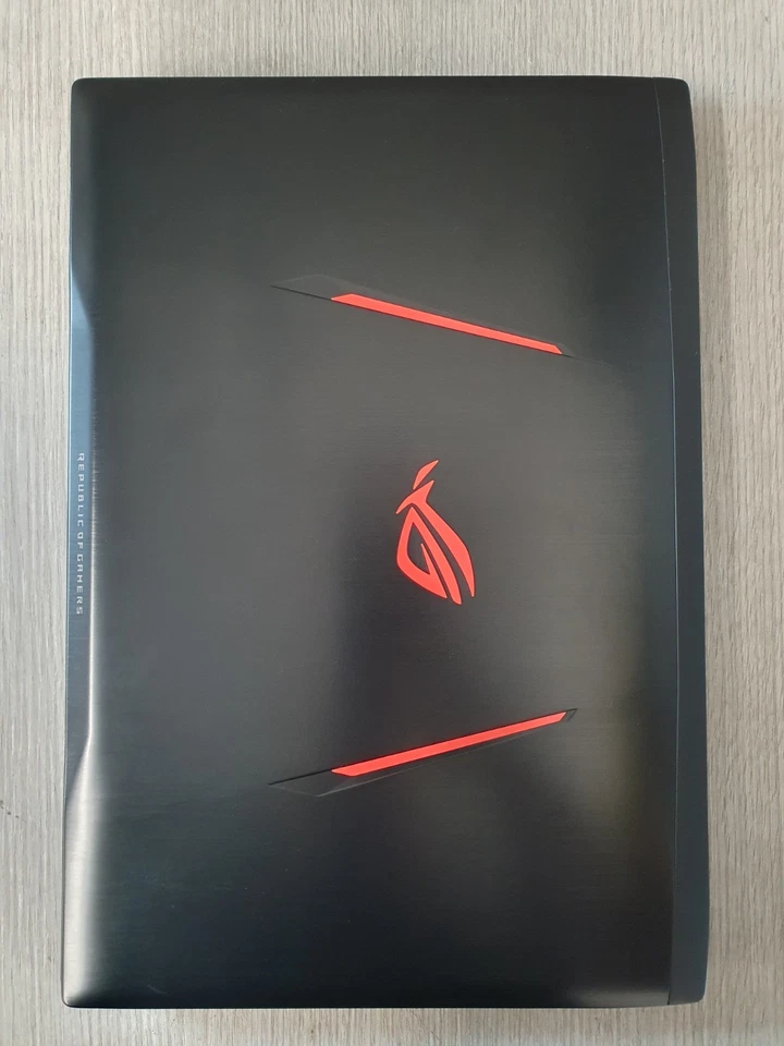 ASUS ROG GL502VS i7-7700HQ @ 2.8GHz 16GB RAM 256GB NVMe/500GB SSD Grade D ED2711 - Image 4 of 4