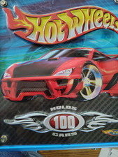 2002 Vintage Hot Wheels Case on wheels holds 100 cars