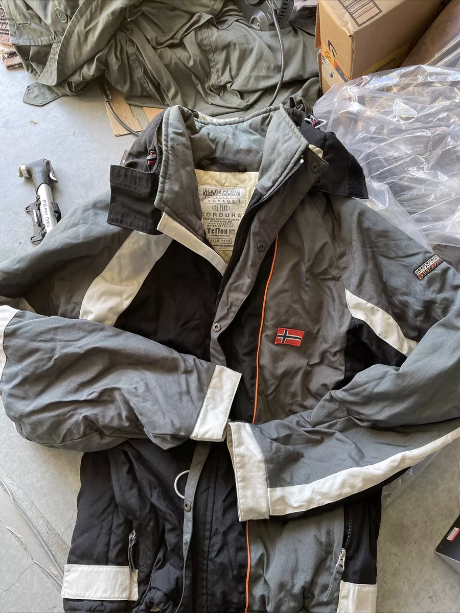 Napapijri geographic store jacket price