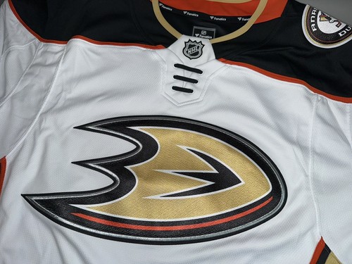 Maglia Anaheim Ducks Fanatics NHL Hockey Uomo Taglia Large Bianca Breakaway Nuova con etichette! - Foto 3 di 10