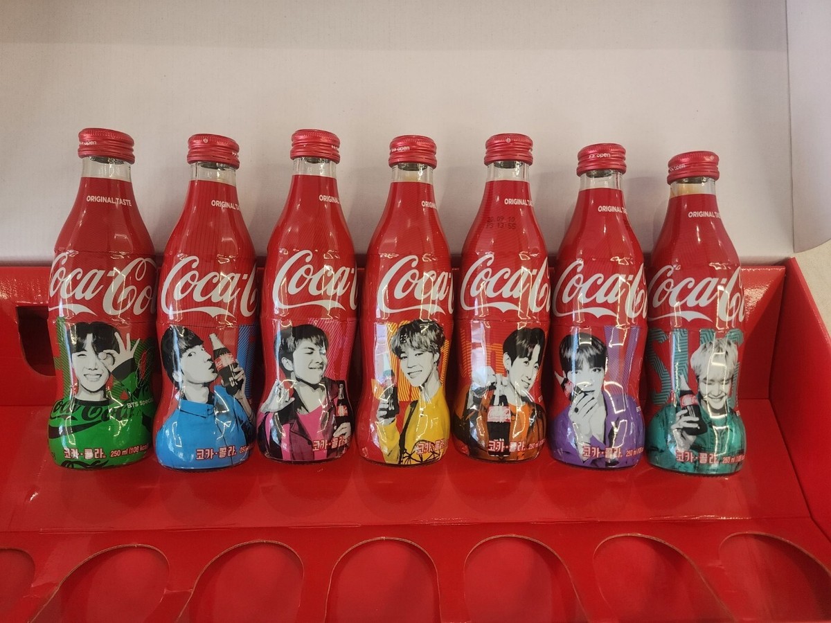 BTS コカ・コーラ 缶バッジ BTS×Coca Cola 缶バッジセット s-l1200.jpg