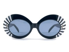 VINTAGE SUNTIMER VICTORY BLACK BUG EYED FRAME 1970'S SUNGLASSES FRANCE