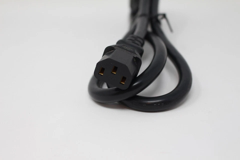 Well Shin Male to Female PDU Extension WS-003 WS-002 Power Cord 15A 250V 4FT - Image 2 of 3