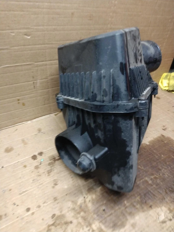 Conjunto de filtro de aire usado se adapta a: GMC Terrain 2.4 Grado A 2011 Foto 4 de 4