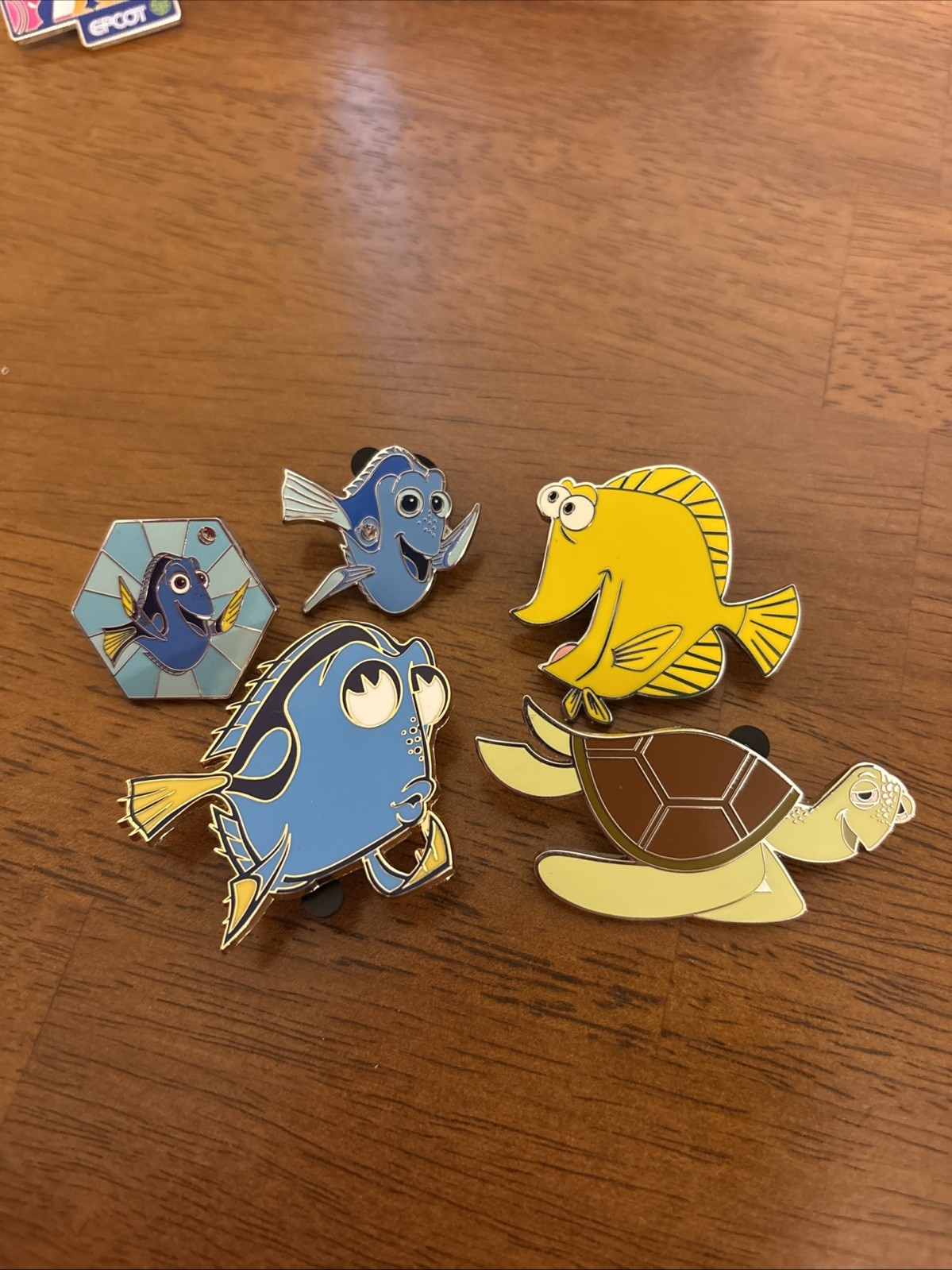 Disney And Lounge-fly Finding Nemo Character Pins