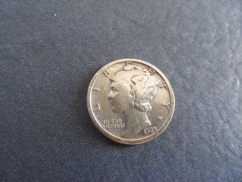 1925-P Mercury Dime In Circulated Cond. -VF  (.900 Silver)-ACTUAL COIN SHOWN
