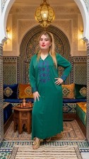 Modern Moroccan Djellaba Premium Crepe Dress - Elegant Embroidered Hooded Kaftan