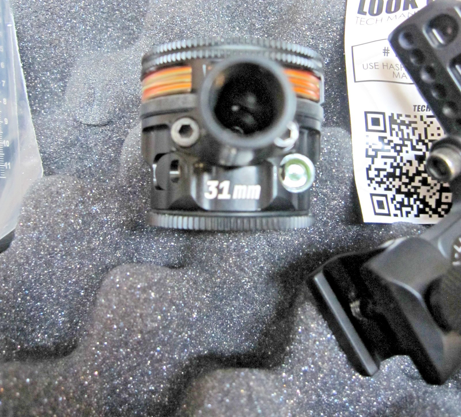 NEW Axcel Driver Range/2 Pin 0.19 Slider Bow Sight Hoyt Pic Mount Black