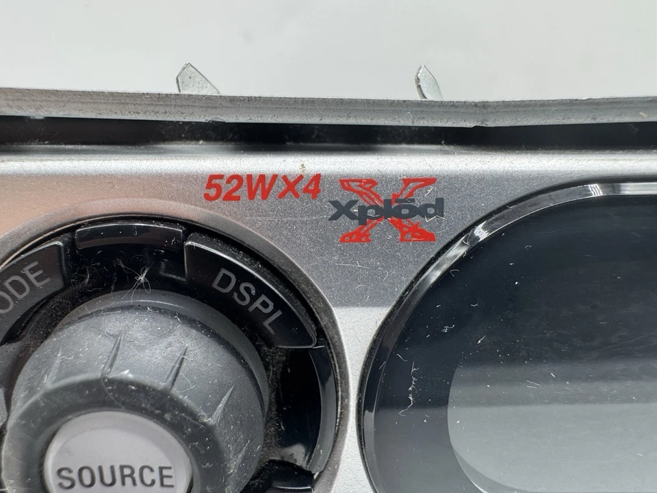 Reproductor de discos compactos estéreo para automóvil Sony CDX-CA700X FM/AM SIN PROBAR COMO ESTÁ Foto 2 de 4