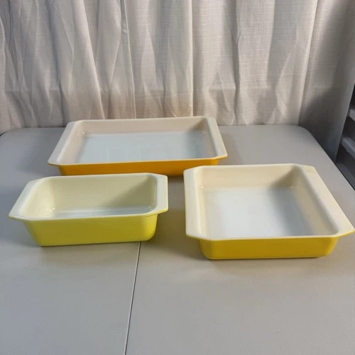 Vintage Pyrex Yellow Baking Dish Set – 913, 922 & 933 – USA