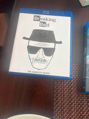 Breaking Bad: the Complete Series (Blu-ray)          *(5 Disc Set)*