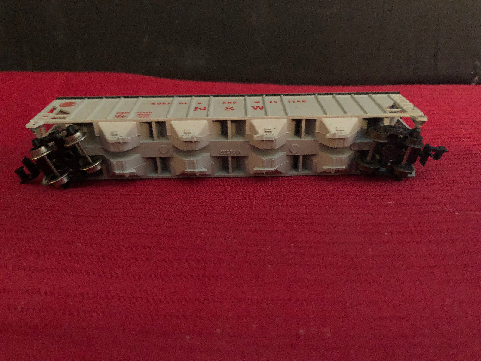 Picture 3 of 5