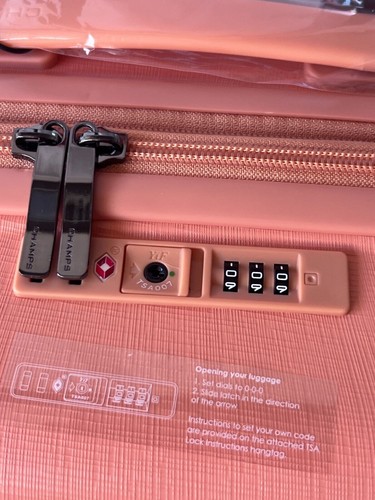 $560 Champs Linen Hardside Spinner Suitcase 20" Luggage Tsa Lock Pink Carry On - Picture 4 of 7