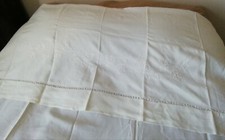 Ancien Grand Drap en Coton ? Lin ? Brodé  *** 3 m 42 X  2 m 27*** 19ème 