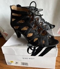 Nine West 7.5 Black Leather Dress Shoes