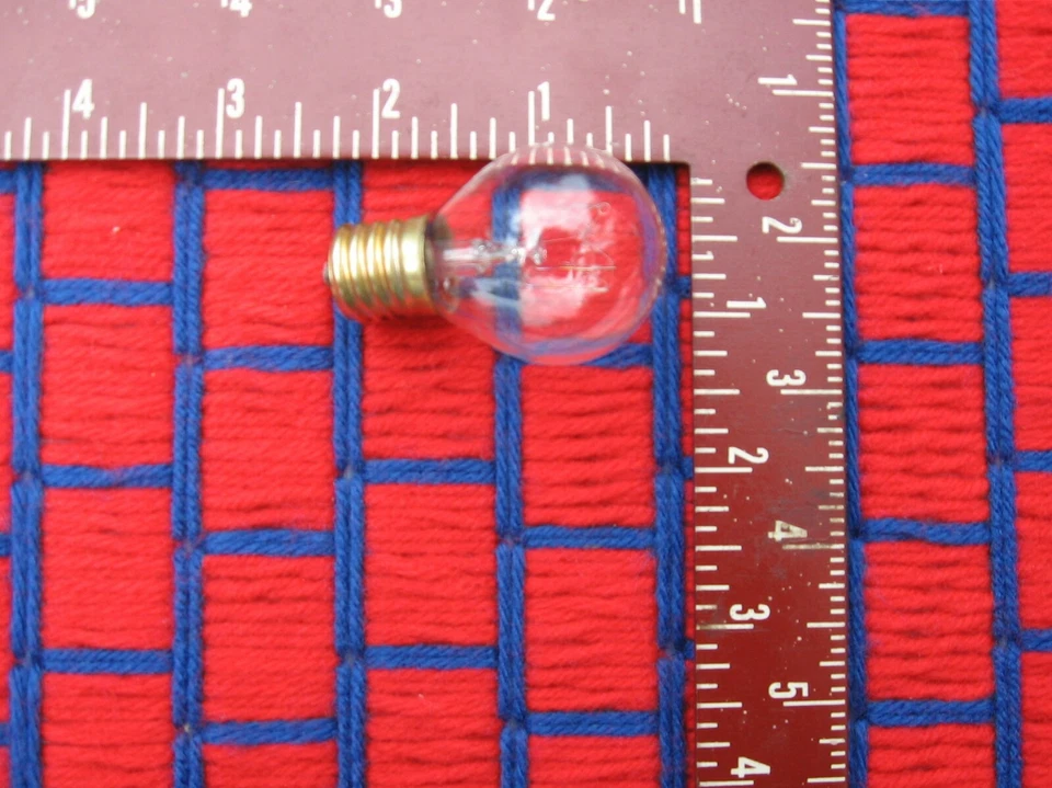 BOX of 4 NEW 40w high intensity 40S11 LIGHT BULB E17 intermediate 130V LAVA S11 - Image 4 of 4