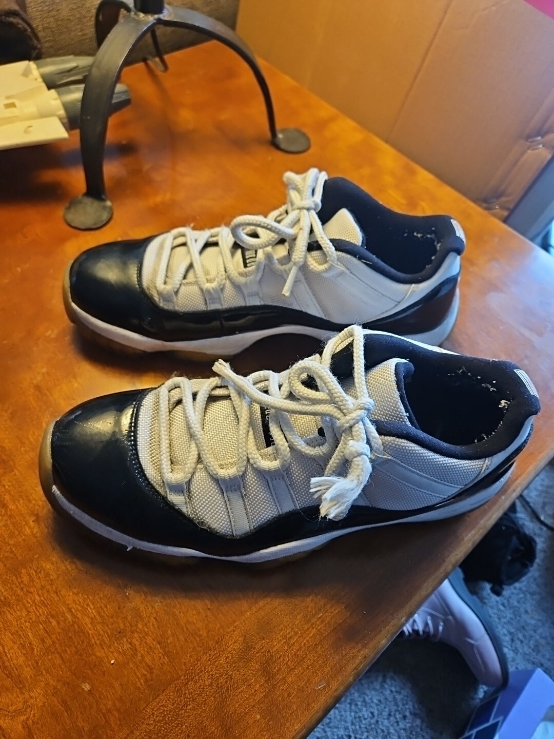 Size 10 Jordan 11 Retro Low Concord 2014 528895-153 Niagamas