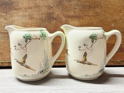 VINTAGE ROYAL DOULTON THE COPPICE D. 5803 2ER SET SAHNE MILCHKÄNNCHEN SPIEL VÖGEL