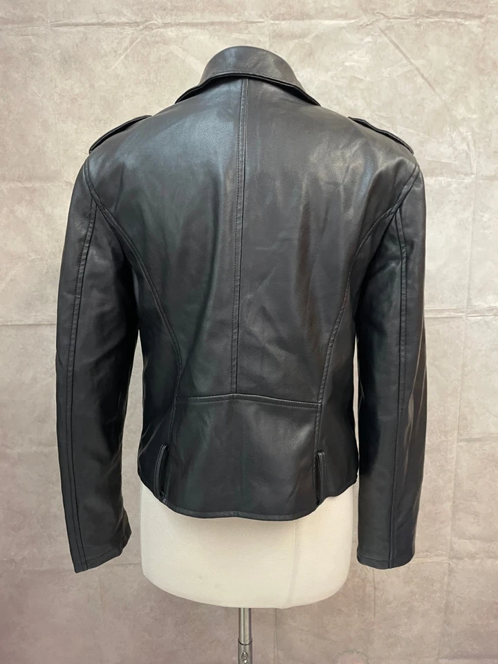 Jaqueta de motocicleta Forever 21 feminina preta tamanho 1X - Imagem 3 de 4