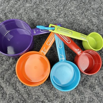 Farberware Professional Measuring Cups Set Of 4 +Bonus Coffee Scoop Plastic
