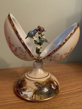 Bradford Group Jewel Of The Garden Musical Egg