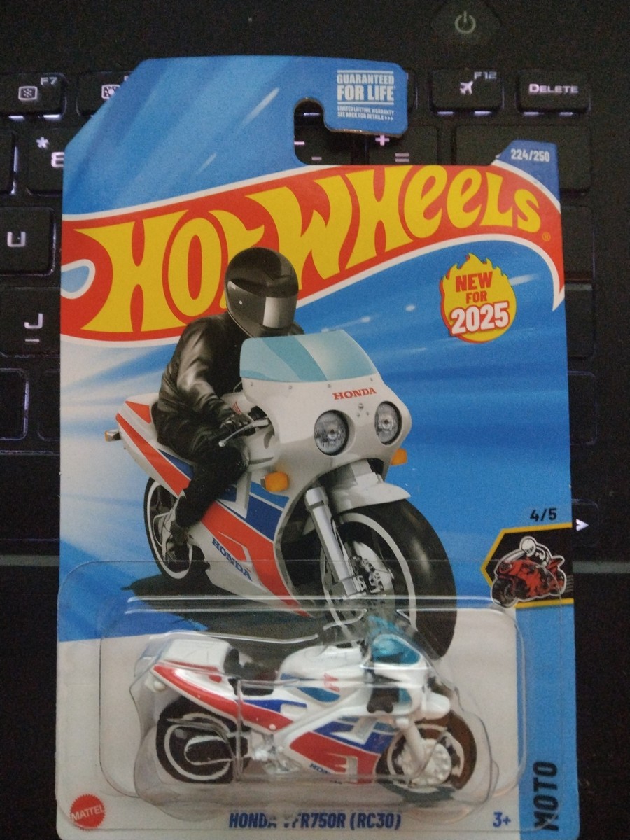 2025 HOT WHEELS MAINLINE #224 CASE M HONDA VFR750R (RC30) SERIES