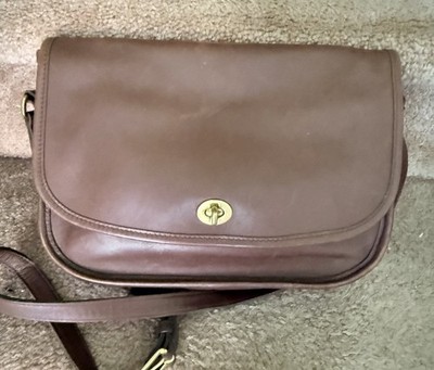 Vintage Coach 9790 City Bag Shoulder Bag Turnlock Crossbody Dark