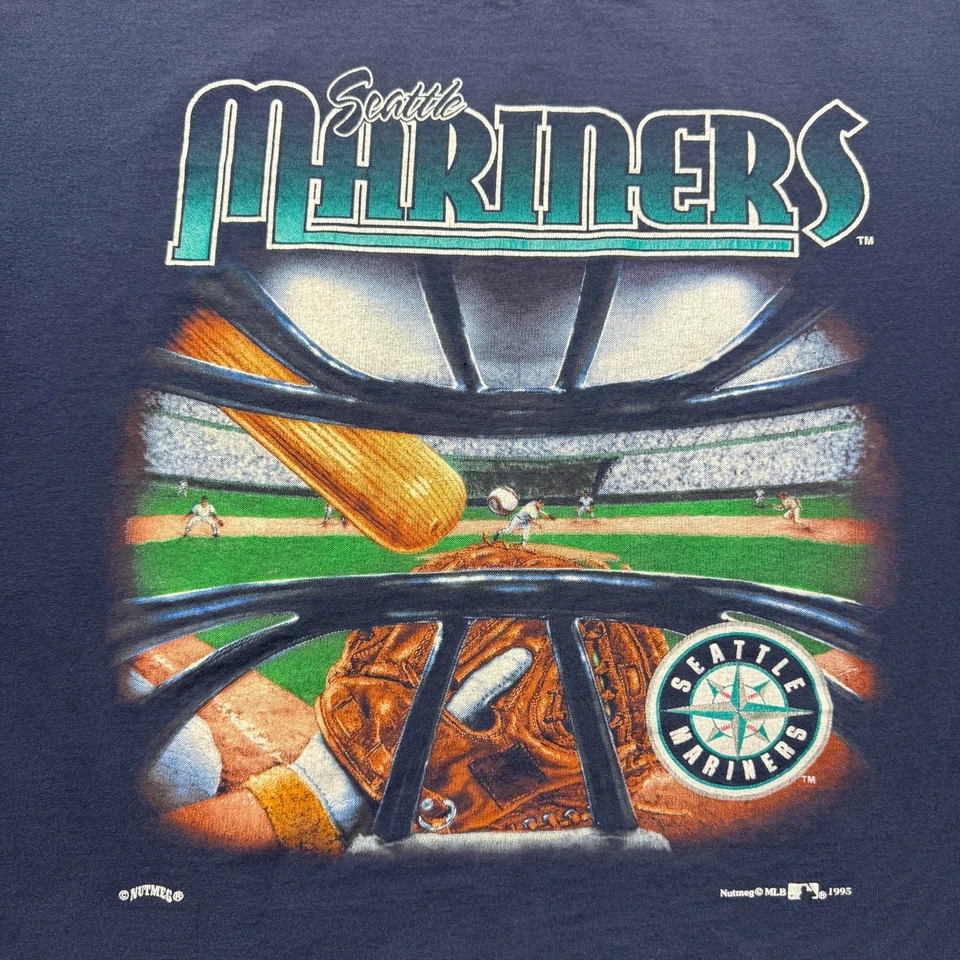 Vintage 1995 Seattle Mariners MLB Catcher Mask Stadium Baseball T-Shirt USA - XL - Image 2 of 4