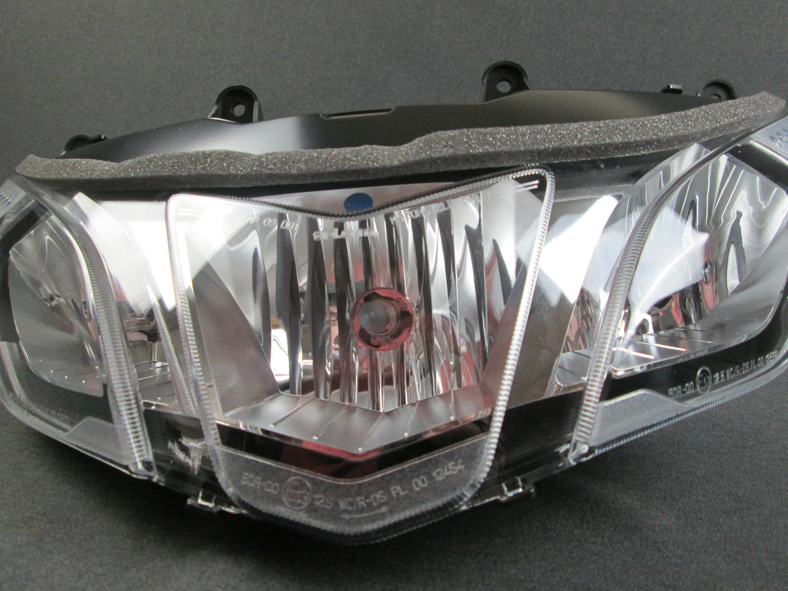 Genuine Aprilia Rsv4 1000 SRV 850 Front Headlight B045586 (mt) for 
