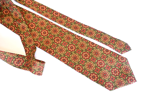 J. CORBATA HOMBRE TRIPULACIÓN AMARILLA, VERDE/FLORAL ANCHO: 3.5/8" LARGO: 56" - Imagen 3 de 3