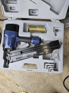Central Pneumatic Contractor Series 6-in-1 Framing Air Nailer