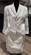 Collection For Le Suit Tapestry Cotton Blend Ivory Gold Skirt Suit SIZE14P