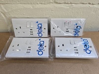 4 x Deta S1288 Slimline Twin 13 Amp Schalter Steckdose c/w 3 x USB Ladeanschlüsse
