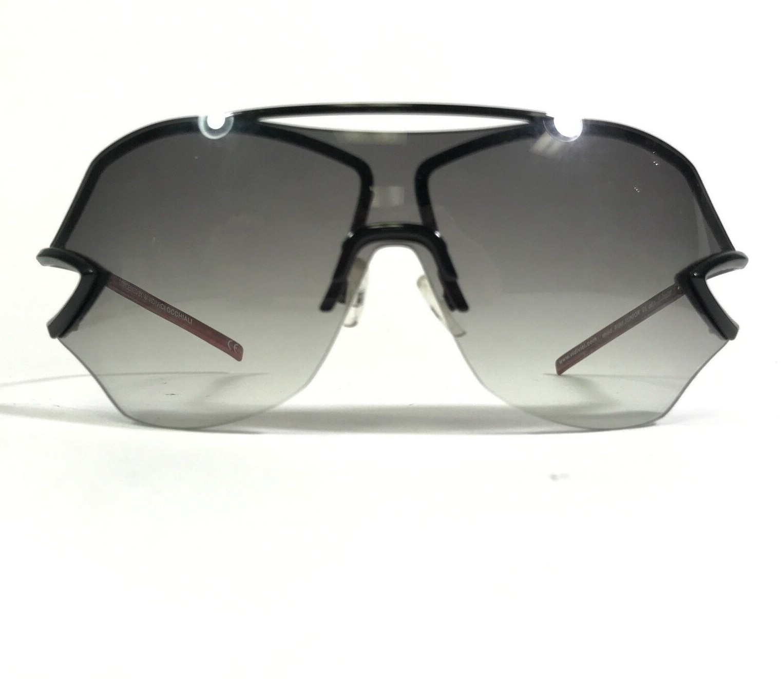 Солнцезащитные очки Vidi Vici мод. FINI JUNIOR C1 в черной геометрической оправе с серыми линзами