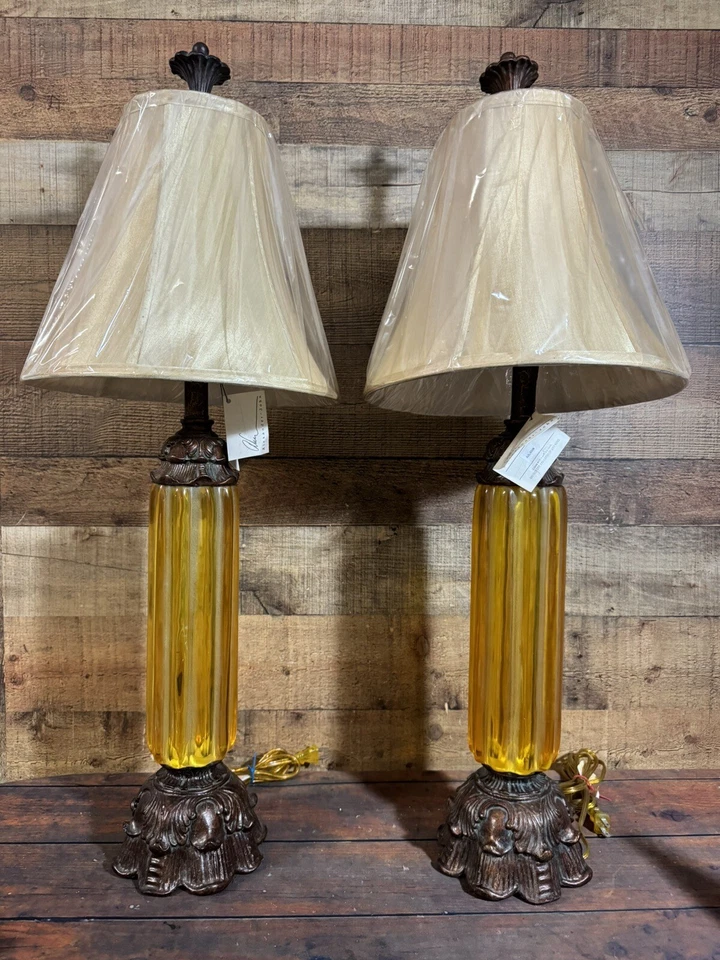 Alexander-John AJL-0108 Par de Lámpara de Mesa de Vidrio Ámbar Luz John Richard Nuevo con Etiquetas Foto 3 de 4