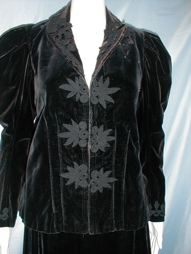 Rich Antique Dress Suit Edwardian 1912 Black Velvet Traveling Suit - Picture 3 of 7