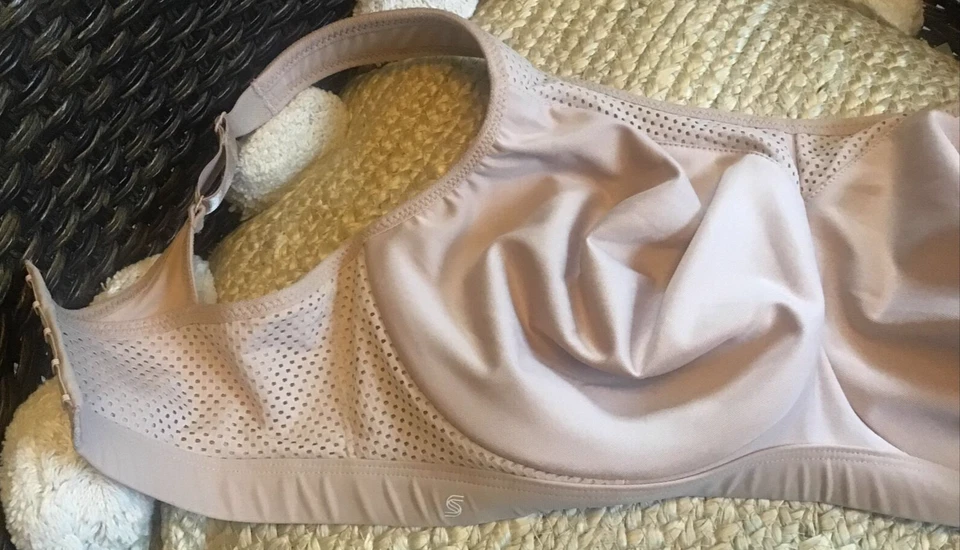 SUJETADOR DEPORTIVO GLAMORISE 9066 40F FIGURA COMPLETA ALTO IMPACTO UW, COLOR NUDE tostado Foto 4 de 4