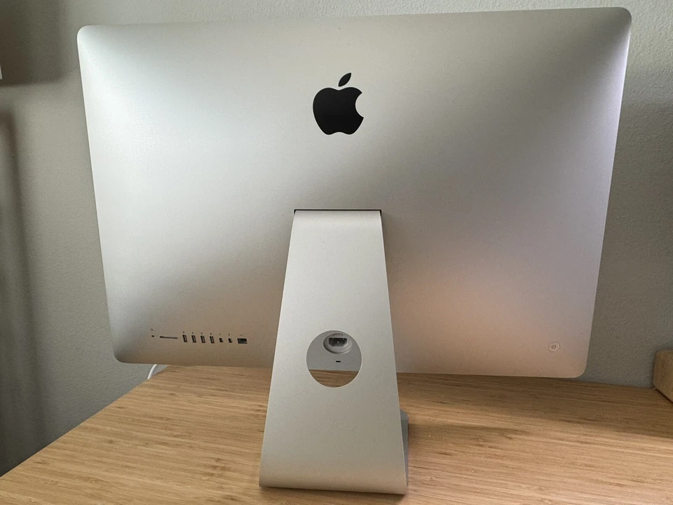 Imac 27 Retina 5k (late 2014) 4GHz I7, 24GB RAM, 512GB SSD, 4GB Graphics - Image 2 of 4