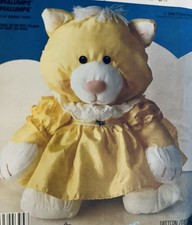 VTG 87McCall s 3016 THE PUFFALUMPS HUG -A- CAT by Fisher Price Soft Stuffie FF