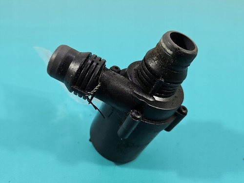 Wasserumwälzpumpe BMW X6 E71 3.0D 9197085 2PIN / IM 27254