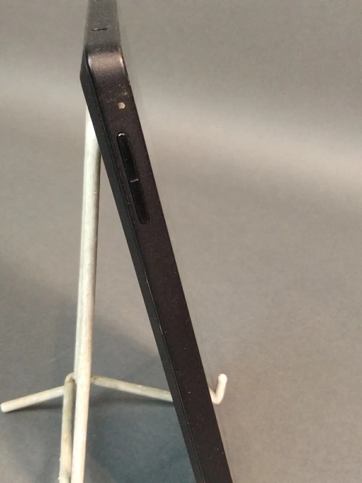 Amazon Kindle Fire Tablet HD 6 7th Generation in Black PW98VM BK/JP - Image 4 of 4