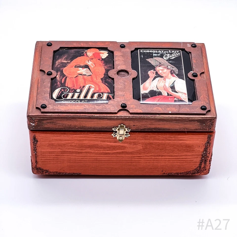 Vintage Truhe aus Holz mit Cailler Chocolat au Lait Blechschildern | Handmade - Bild 3 von 4