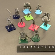 LOT 11 HEROES GAME Miniature For Dungeons  Dragon D D Figure TOYS GIFTS KID J
