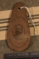 Vintage ADVERTISING Shoe Horn W.L DOUGLAS Greatest Shoemaker Composite Picture