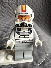 LEGO STAR WARS Phase 2 Clone Trooper Pilot Minifigure Minifig 75072 sw0608