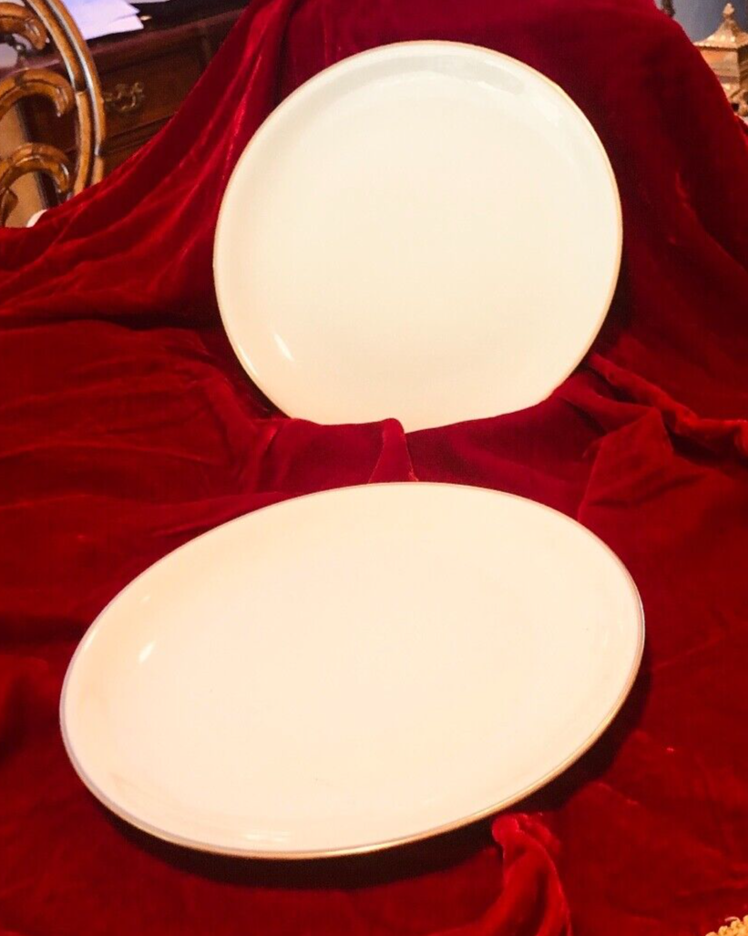 Vintage Eschenbach W309 Oblong Dinner Plates Ivory & Gold Rim 9.75