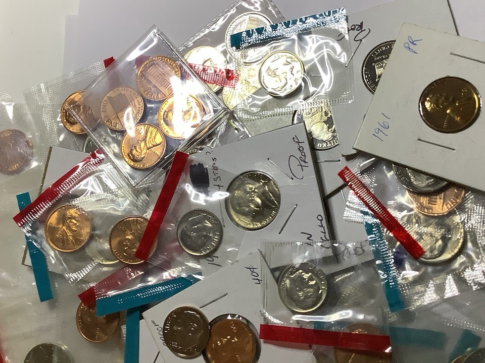 Lot Of Around 200 US Mint Tokens & Over 70 Mint & Proof Coins 1950s ...