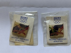 Team USA Pins 1992 Albertville  Winter Olympics Lot of 2 Figure Skating